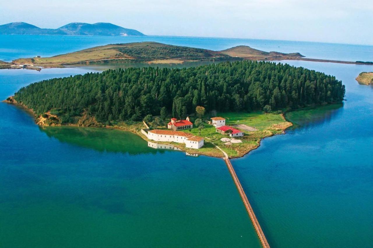 Relax Rental Вльора Екстер'єр фото