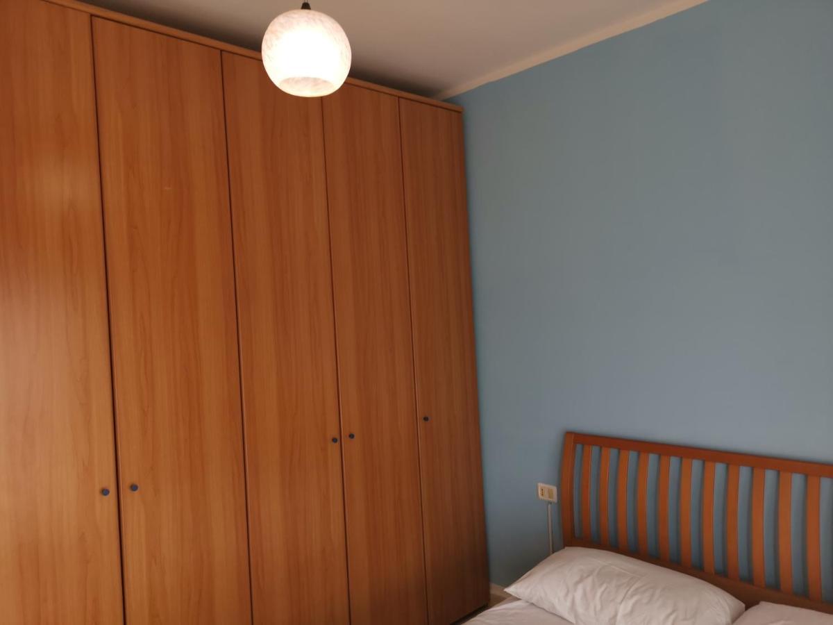 Relax Rental Вльора Екстер'єр фото